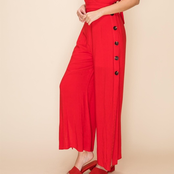 Only 1 Left! ❤️ Wardrobe Essential-Spaghetti Strap Jumpsuit w/ Buttonside Pants - Picture 5 of 8